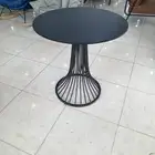 طاولات كافي مع دولاب مطابخ