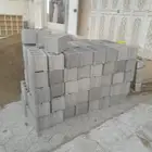 دينا قلاب بطحاء اسمنت بلك اسود