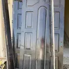 ابواب خشب نظيفه للبيع