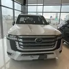 تويتا لاندكروزر VXR موديل 2025 بنزين