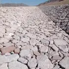 بناء حجر طبيعي