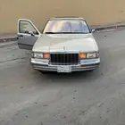 لينكون تاون كار1990 مخزن للبيع