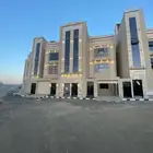 للبيع شقه دور ثاني مصعد راكب جاهز 6غرف من 500 الف حي قرطبة