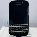 بلاك بيري Q10