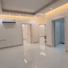 شقة للايجار حي الملقا ( غرفتين نوم ومجلس)