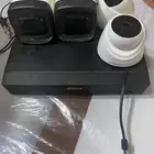 كاميرات مراقبة مع جهاز تسجيل وتخزين وسماعات