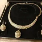 طقم اكسسوار للسهرة فاخر  عقد حلق مشابك شعر