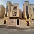 للبيع شقه دور ثاني مصعد راكب جاهز بالضيافه مخطط الكأس 520الف