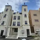 للبيع شقه دور ارضي حوش ومدخل سياره تشطيب راقي حي الموسي