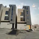 للبيع شقه دور ثاني سطح مستقل ملحق خاص بالشقه حي الحسام590الف