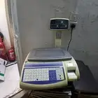 ميزان بركود مع كونتر كاشير مع ماكينة خضار تغل