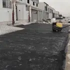 اسفلت بجوده عليه