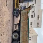 رمل احمر بلاط ومباني نظيف الفريش صندوق كبير تريلا 26 متر