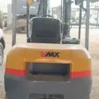 رافعة شوكية 3 طن جديدة اصفار ماركة VMAX