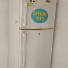 ثلاجه مستخدم نظيف على الشرط