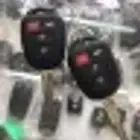 محل مفاتيح سيارات وبرمجة ريموتات البصمه فتح ابواب