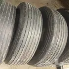 كفرات ديرو نضيفه مره خاليه من العيوب مقاس الكفرات 18