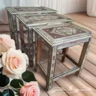 طقم طاولات مؤلف من ثلاث قطع للضيافة مصنوعة من الخشب المزخرف
