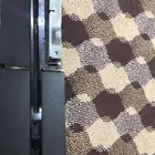 سوني فور للبيع علا السوم  يبيله معجون معالج وا هرد دسك بس