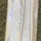 اغراض هايلكس 2005