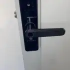 قفل ابواب ذكي سمارت لوك للابواب الخشب والحديد