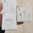 للبيع  مجموعة إكسسوارات أصلية من أبل