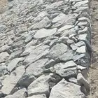معلم حجر كبير وسغير