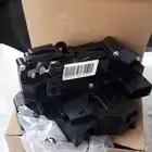 قفل باب ( جيلي إمجراند EC7 )