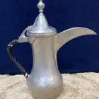 دلة قديمة مربوبة عمل مزعل