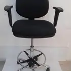 كراسي كونتر متخصصون بجميع الكراسي نشحن للجميع انحاء المملكه
