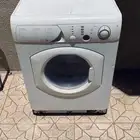 للبيع