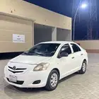 يارس 2008 قير ومكينه شرط ومتحركاتها طيبه القير عادي