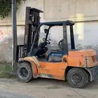 فوركلفت رافعة شوكية للإيجار