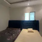 للبيع سرير و دولاب