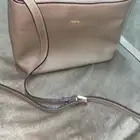 بيع شنطه من تركيا .