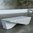 مناهيل صبات مصدات زينة حدائق تجميلي