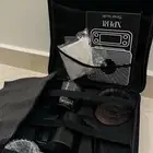 ادوات قهوة مع شنطتها نظفية