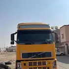 تريله لبيع فلفو FHموديل2005 سياره كل شي شرط اربع كفرات جديد