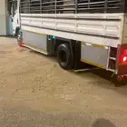 دنه نقل عفش واثاث كبيره سته متر