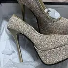 جزمة كعب عالي للعرايس