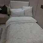 سرير وشرشف نفايس للايجار