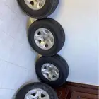 اربع جنوط وربع كفرات بلوف حديد جنوط وكاله