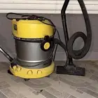 للبيع مكنسة إيطاليه وبرادة