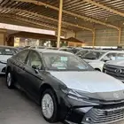 تويوتا كامري 2025 بنزين LE اسود السعر 124500