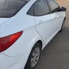 اكسنت 2016 للبيع