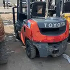 رافعة شوكية فوركلفت للايجار اليومي والشهري تاجير رافعات