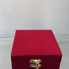 علبه مخمل مع علبه 5 جرام زعفران سوبر نقيل
