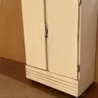 ثلاجة وفريز