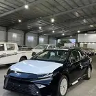 كامري LE 2025 اسود داخلي بيج بنزين سعودي