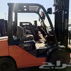 ايجار روافع شوكيه بجميع انواعه شهر يومي